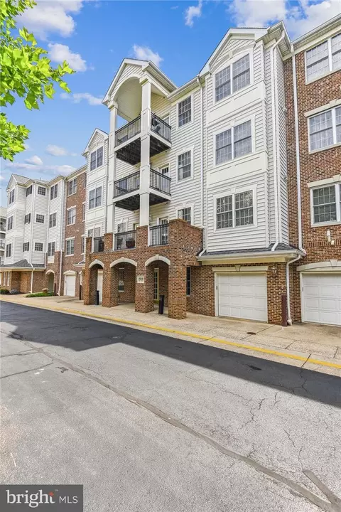 20810 Noble Ter #316, Sterling, VA 20165