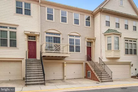 46345 Villa Sq, Sterling, VA 20165