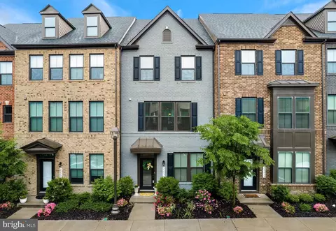 22257 Sims Ter, Ashburn, VA 20148