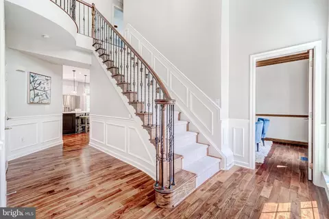 42981 Coolspring Ln, Ashburn, VA 20147 photo 9