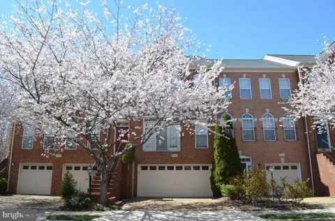 21903 Schenley Ter, Broadlands, VA 20148