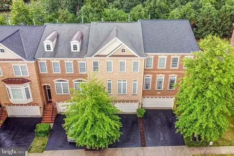 25504 Oak Medley Ter, Aldie, VA 20105
