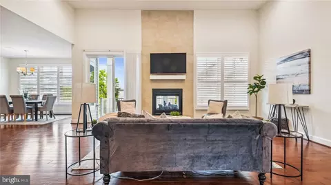 42740 Threadfin Ter, Ashburn, VA 20148 photo 5