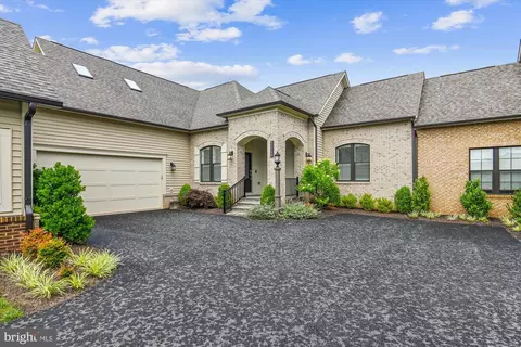42740 Threadfin Ter, Ashburn, VA 20148