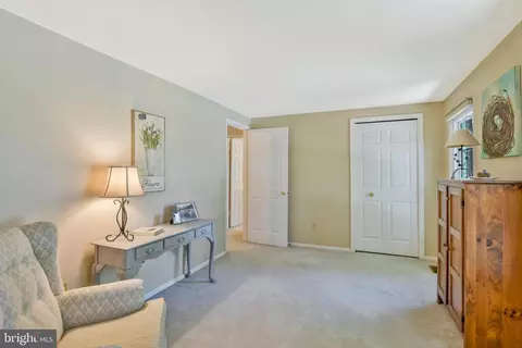 2 Clapham Ct, Sterling, VA 20165 photo 22
