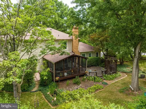 2 Clapham Ct, Sterling, VA 20165 photo 53