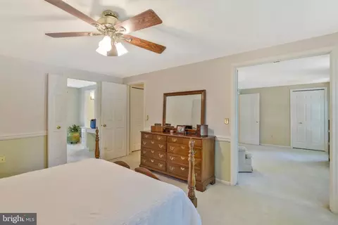 2 Clapham Ct, Sterling, VA 20165 photo 21