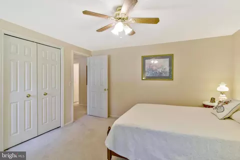 2 Clapham Ct, Sterling, VA 20165 photo 28
