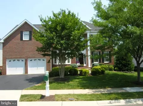 19980 Hazeltine Pl, Ashburn, VA 20147