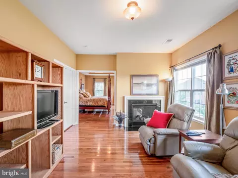 41857 Rawnsley Dr, Ashburn, VA 20148 photo 18