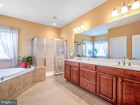 41857 Rawnsley Dr, Ashburn, VA 20148 photo 19