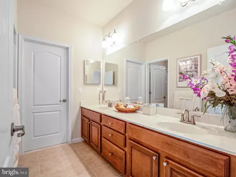 41857 Rawnsley Dr, Ashburn, VA 20148 photo 23