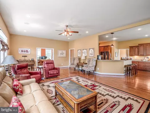 41857 Rawnsley Dr, Ashburn, VA 20148 photo 14