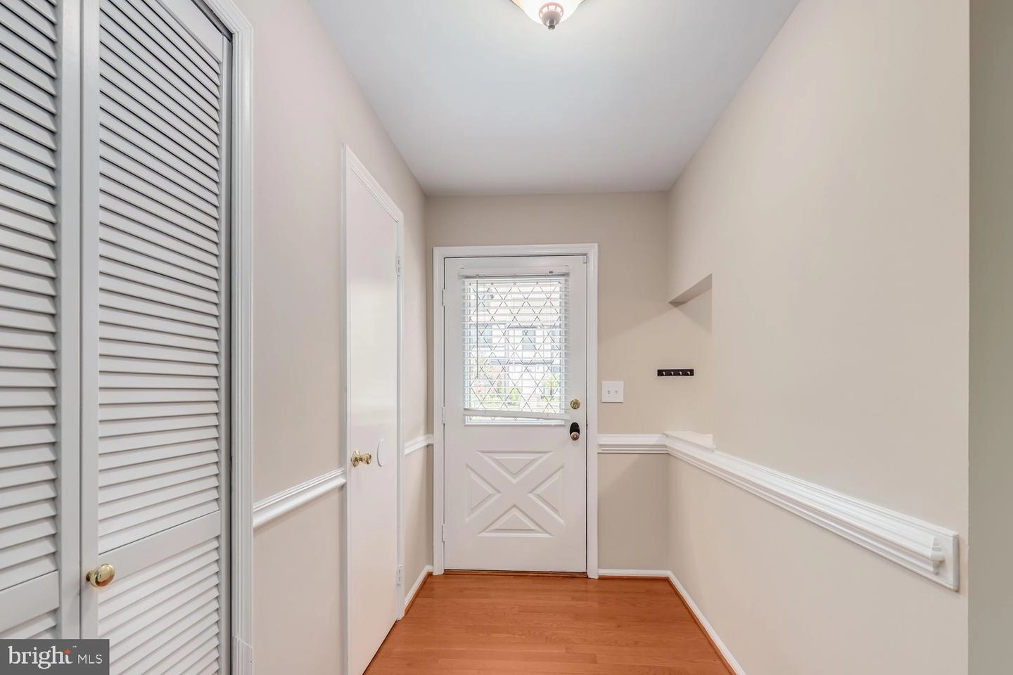 7 Millard Ct, Sterling, VA 20165 photo 7