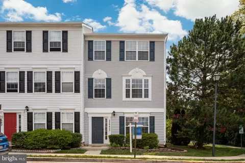 22984 Fleet Ter, Sterling, VA 20166