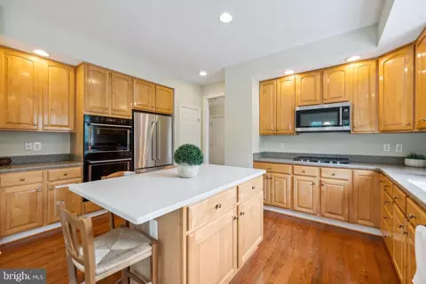 43237 Lighthouse Pl, Chantilly, VA 20152 photo 24