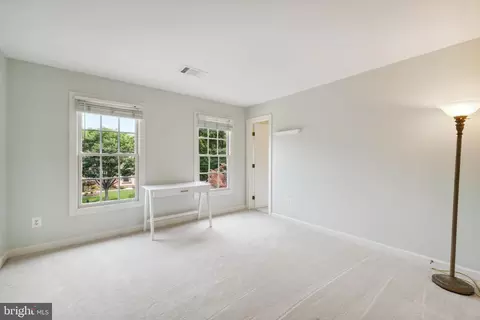 43237 Lighthouse Pl, Chantilly, VA 20152 photo 34