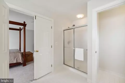 43237 Lighthouse Pl, Chantilly, VA 20152 photo 33