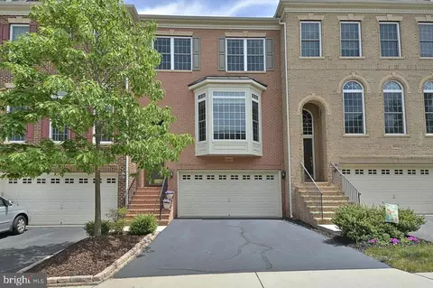 25530 Oak Medley Ter, Aldie, VA 20105