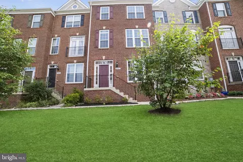 20629 Lister Ter, Ashburn, VA 20147