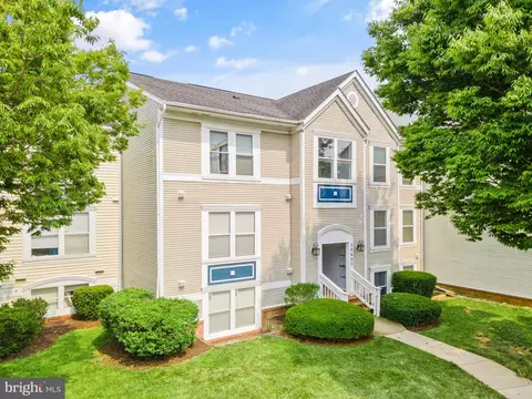 20602 Cornstalk Ter #102, Ashburn, VA 20147