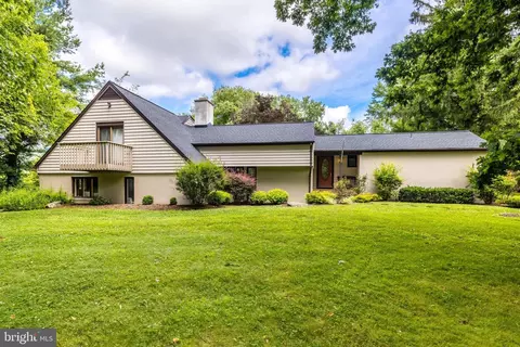 34814 Harry Byrd Hwy, Round Hill, VA 20141
