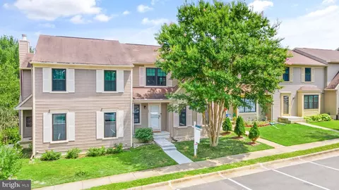 24 Haxall Ct, Sterling, VA 20165