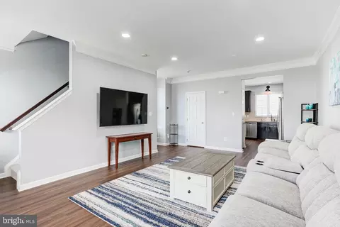 42908 Mccomas Ter, Chantilly, VA 20152 photo 11