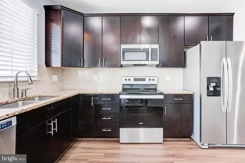 42908 Mccomas Ter, Chantilly, VA 20152 photo 7