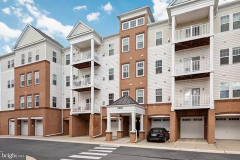 41900 Metamorphic Sq #203, Aldie, VA 20105
