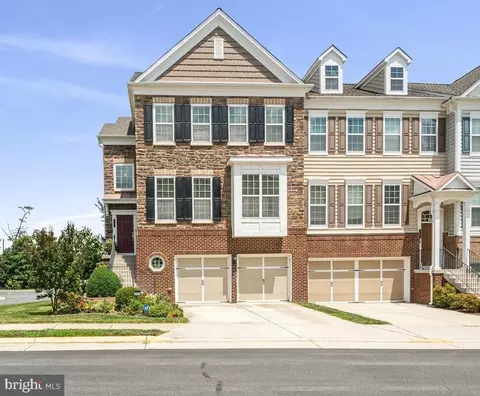 43616 White Cap Ter, Chantilly, VA 20152