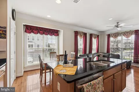 43616 White Cap Ter, Chantilly, VA 20152 photo 14