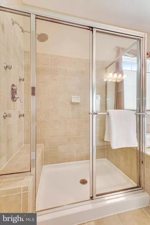 20630 Crescent Pointe Pl, Ashburn, VA 20147 photo 37