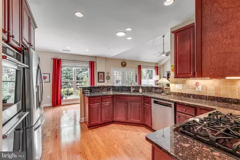 20630 Crescent Pointe Pl, Ashburn, VA 20147 photo 23