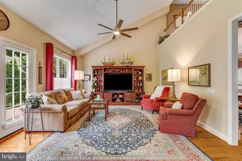 20630 Crescent Pointe Pl, Ashburn, VA 20147 photo 15