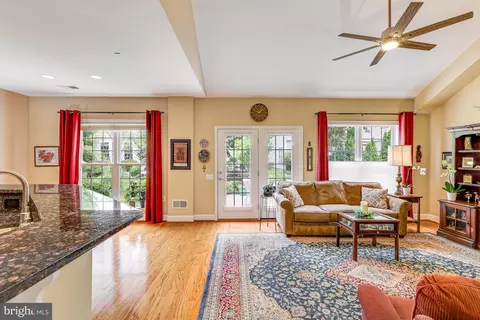 20630 Crescent Pointe Pl, Ashburn, VA 20147 photo 28