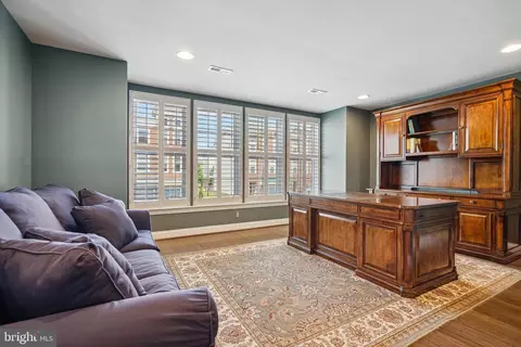 23490 Epperson, Brambleton, VA 20148 photo 4
