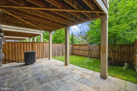 23490 Epperson, Brambleton, VA 20148 photo 18