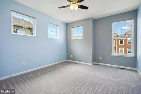 23490 Epperson, Brambleton, VA 20148 photo 14