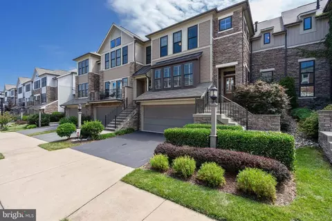23490 Epperson, Brambleton, VA 20148