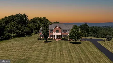 15197 Carver Ct, Waterford, VA 20197