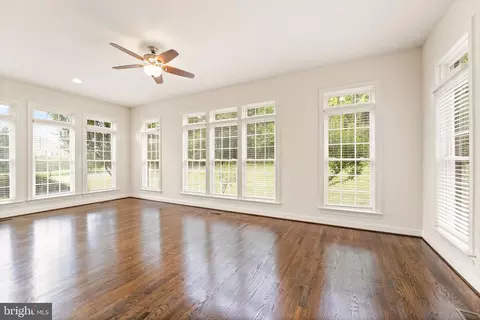 27712 Paddock Trail Pl, Chantilly, VA 20152 photo 16