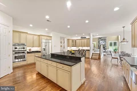 27712 Paddock Trail Pl, Chantilly, VA 20152 photo 23