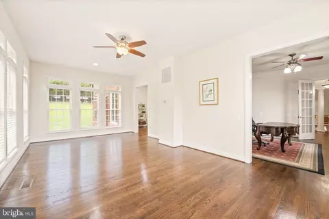27712 Paddock Trail Pl, Chantilly, VA 20152 photo 17