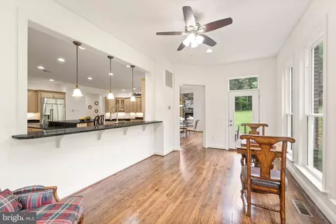 27712 Paddock Trail Pl, Chantilly, VA 20152 photo 32