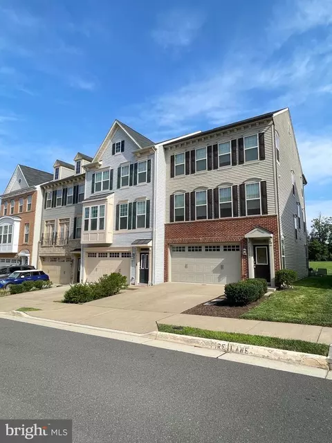 43326 Semolina Ter, Chantilly, VA 20152