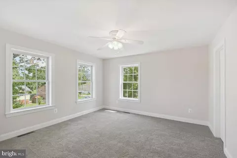 705 W Maple Ave, Sterling, VA 20164 photo 37