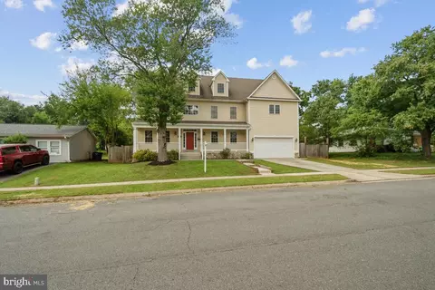 705 W Maple Ave, Sterling, VA 20164