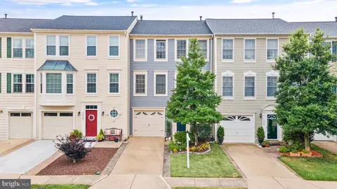 46587 Riverwood Ter, Sterling, VA 20165