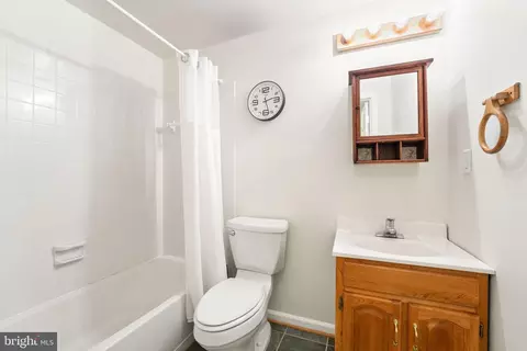 42837 Crossbow Ct, Ashburn, VA 20147 photo 51